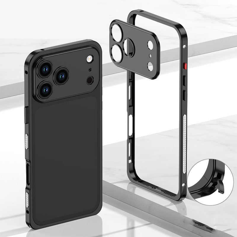iPhone-skal med bar ram i metall och värmeavledande funktion med sjöhästspänne
