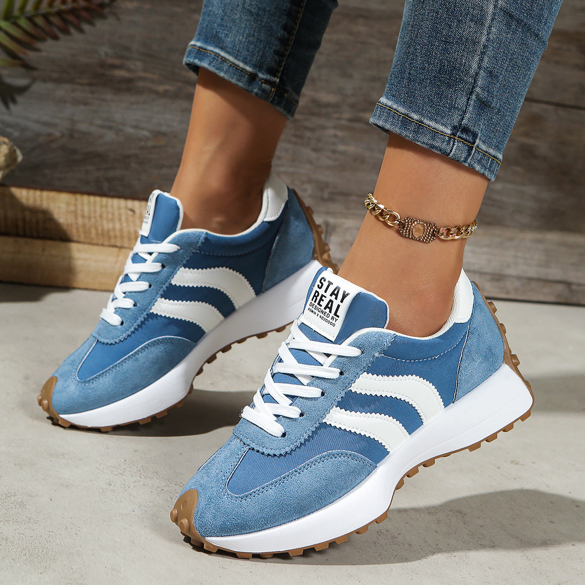 👟💥 49% RABATT! | Låga Casualskor för Damer – 4cm Plattform, Retrodesign & Halksäker!