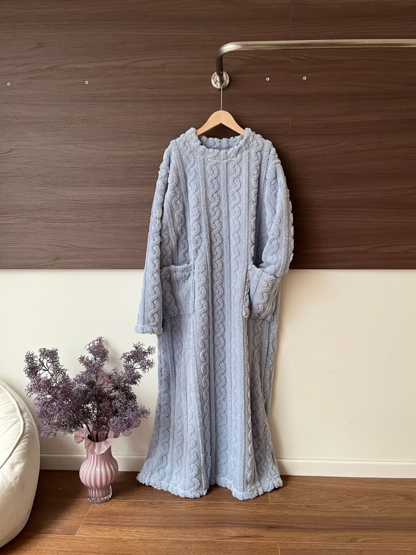 💟En varm present🎀Vinterkläder i korallrosa sammet🔥