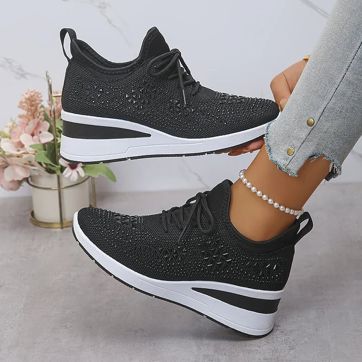 🔥Sista dagen-kampanj 50 % RABATT – Casual dammode, andningsbara korrigering sneakers med strassdekoration