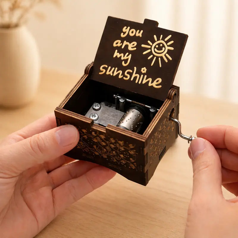 Vintage Trä Handvevad Speldosa – Lasergraverad "You Are My Sunshine" Melodibox