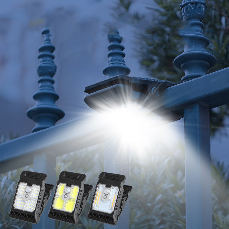 🌿Solcellslampa med rörelsesensor – Köp 1 nu, få 1 gratis! Perfekt för trädgården, balkongen och terrassen! 🏡