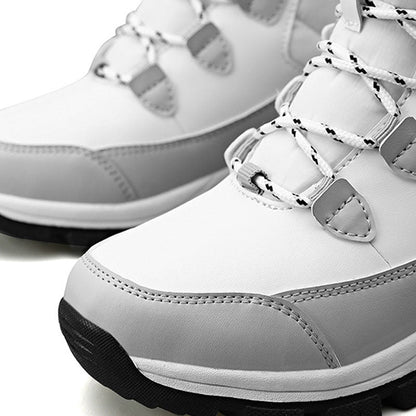 Bekväma varma snöstövlar för kvinnor