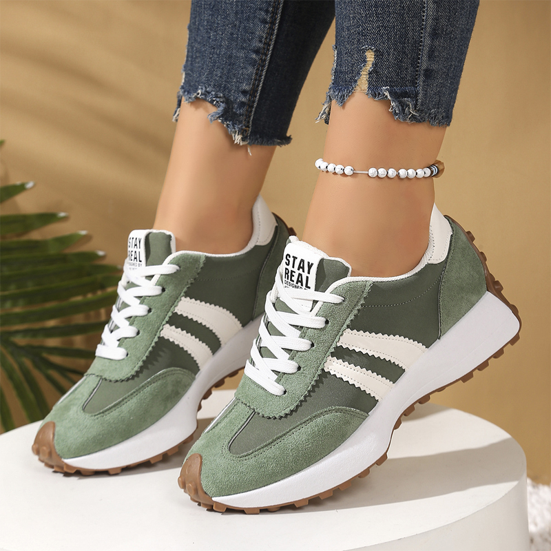 👟💥 49% RABATT! | Låga Casualskor för Damer – 4cm Plattform, Retrodesign & Halksäker!