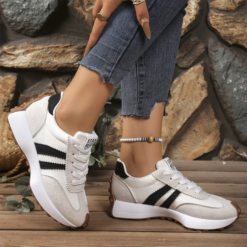 👟💥 49% RABATT! | Låga Casualskor för Damer – 4cm Plattform, Retrodesign & Halksäker!