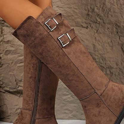 Knähöga damstövlar med dragkedja på sidan