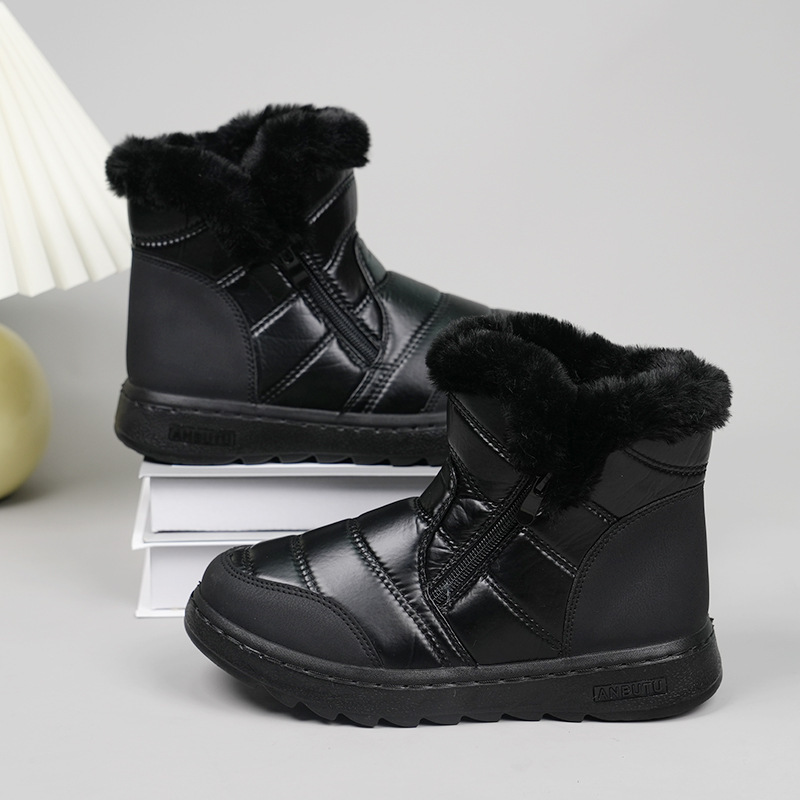 Varma stövlar för kvinnor i casual stil