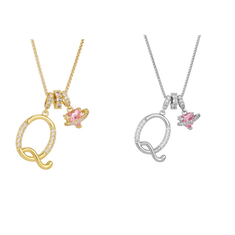 🔥🎁Nyhet 50 % RABATT🔥Halsband med initialbokstav och rosa hjärtcharm