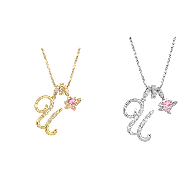 🔥🎁Nyhet 50 % RABATT🔥Halsband med initialbokstav och rosa hjärtcharm
