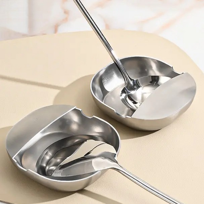 🥄 50% RABATT!✨Skedstöd i Rostfritt Stål – Stabil U-form, Droppskydd & Lättstädad!