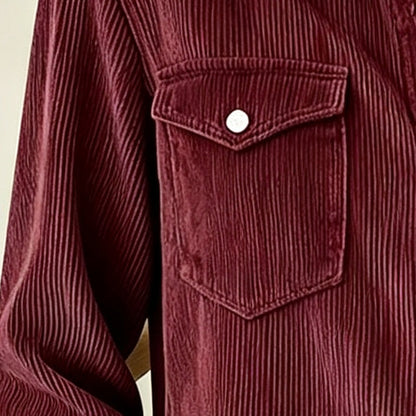 Bestseller🏆 Framknäppt topp med fickor med lock – Mjuk ribbstickning och tidlös design för vardagskomfort